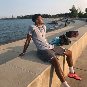 Meet your Posher, Josh